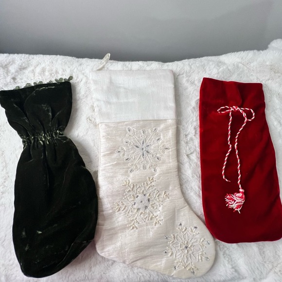 3 Piece Holiday Stocking & Wine Bottle Carrier Bundle - Picture 16 of 16